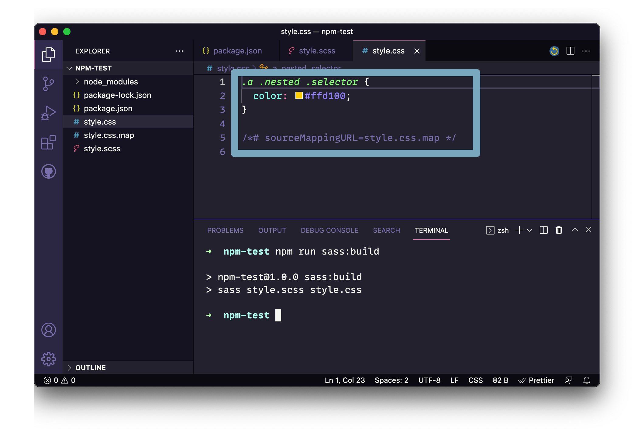 Captura de pantalla de la aplicación VS Code con un archivo style.css compilado abierto que muestra cómo el comando npm para iniciar Sass procesó el código Sass en CSS normal.  Debajo hay una terminal abierta que muestra los comandos npm utilizados.