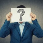 El poder y los límites de las identificaciones universales