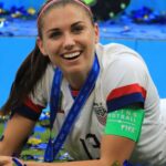 Tanto NIL como las atletas profesionales femeninas atraen un gran apoyo